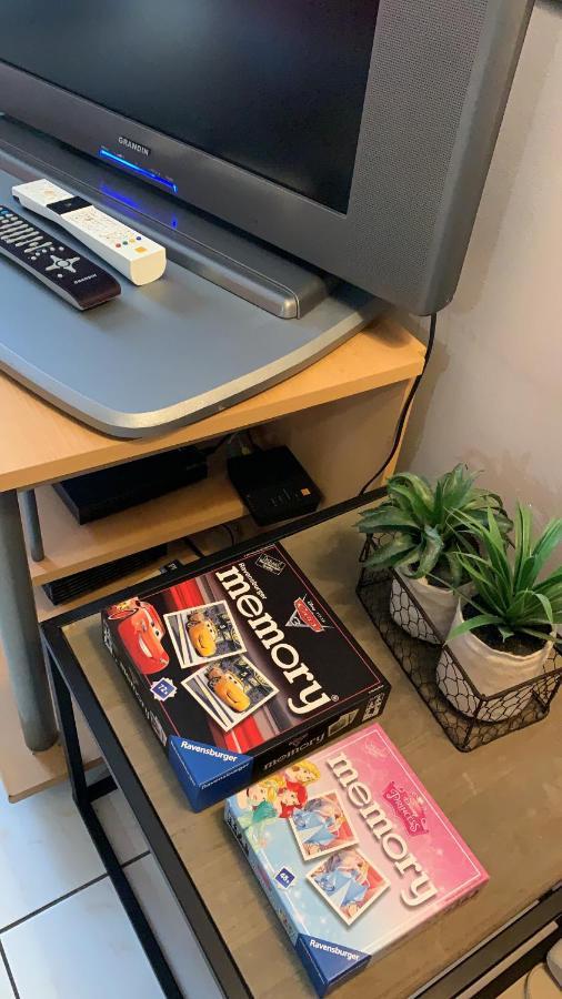 Disney, Sunny Comfortable 2 Bedrooms Family Apartment, 8 Pers, Wifi, Netflix Chessy Kültér fotó