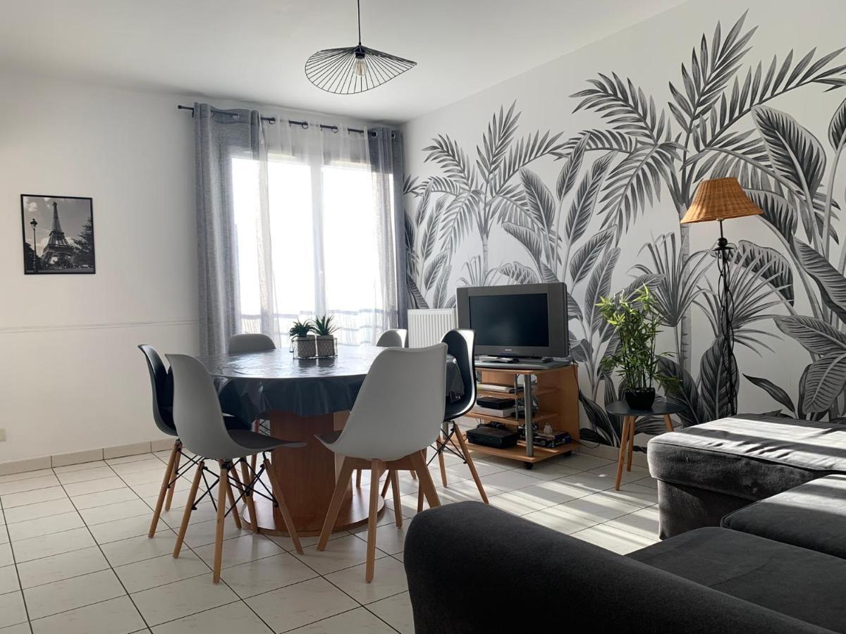 Disney, Sunny Comfortable 2 Bedrooms Family Apartment, 8 Pers, Wifi, Netflix Chessy Kültér fotó
